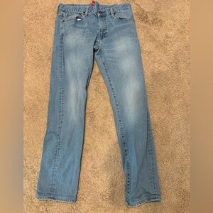 Men’s blue jeans